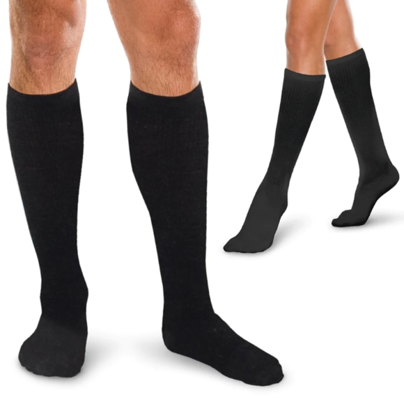New! COMPRESSION THERAPY Men's Size 10 - 13 Black Compression socks. - Picture 1 of 3